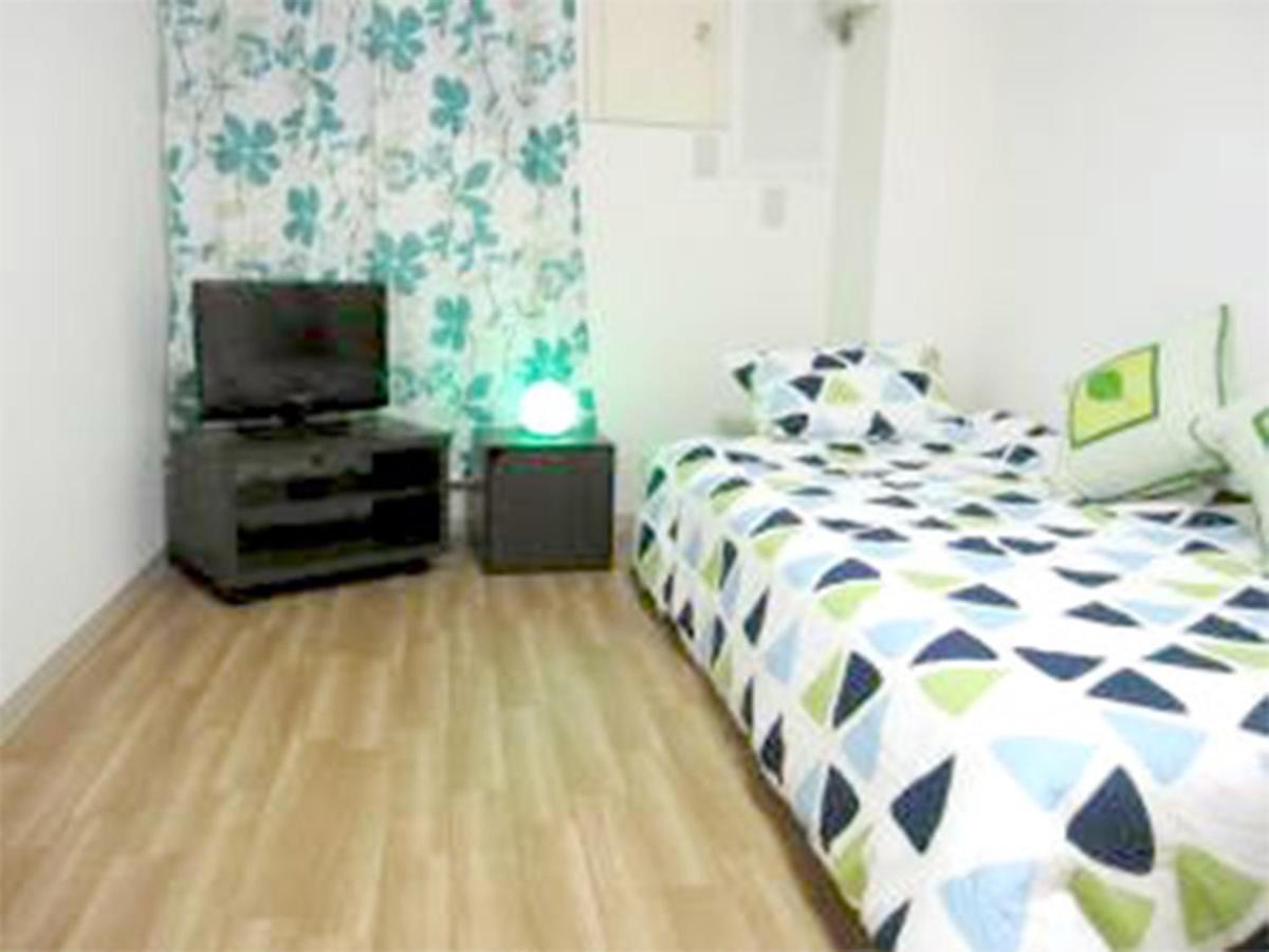 Guest House Fukutomi - Female Only Naha Kültér fotó