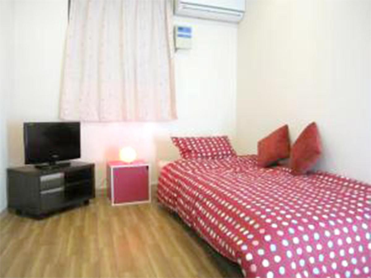 Guest House Fukutomi - Female Only Naha Kültér fotó